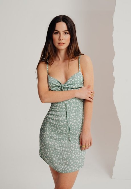 Lena Meyer Landrut art model pics