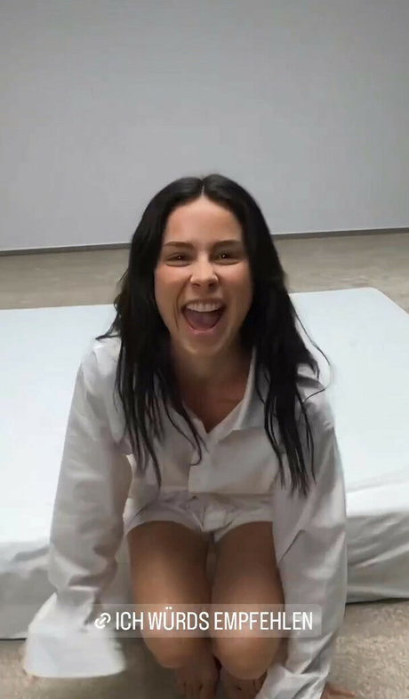 Lena Meyer Landrut beautiful pornstar gallery