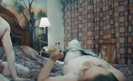 Julia Fox star sex photos