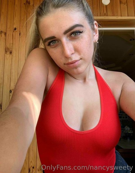 nancysweety model erotic photos