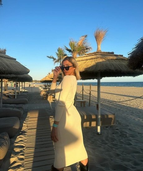 Carlotad26 art pornstar pic