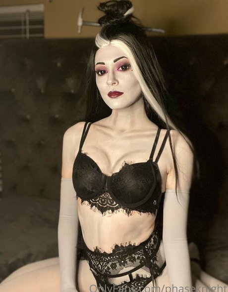 Phaseknight nude star pics