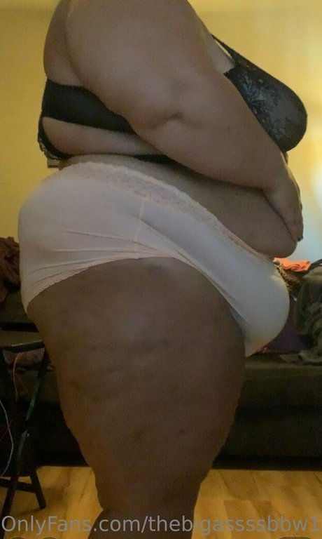 black hair onlyfans nude img
