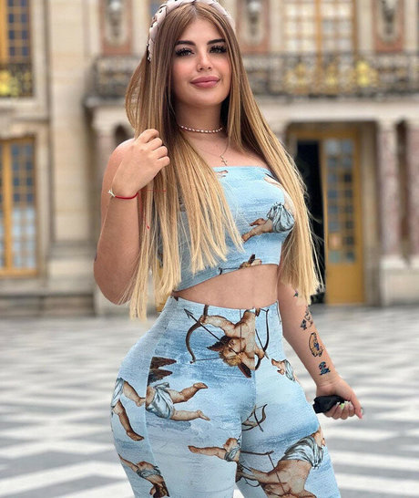 Isabela Ramirez adult actress img