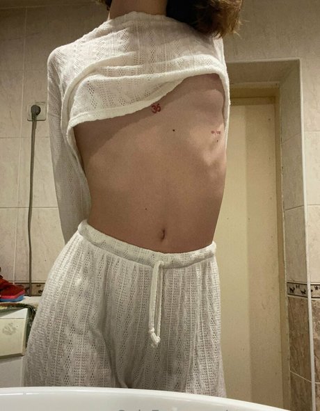 gay young onlyfans top picture