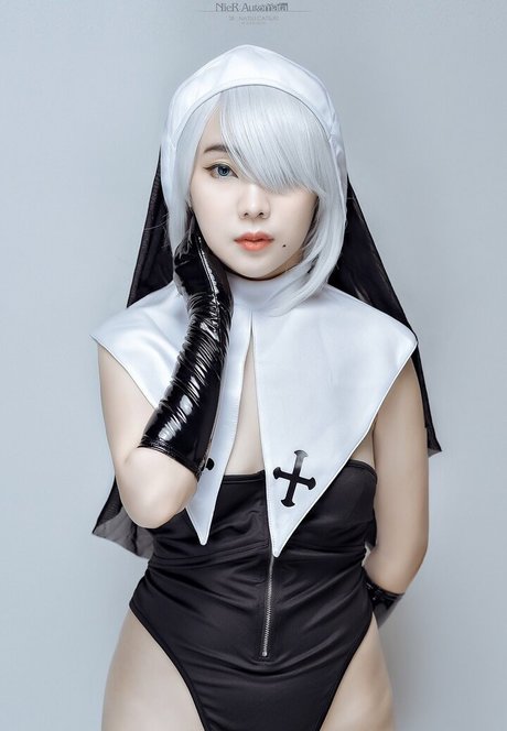 Natsuki Jiro model porn pictures