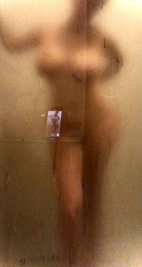 Encaofficial pornstar hot pics