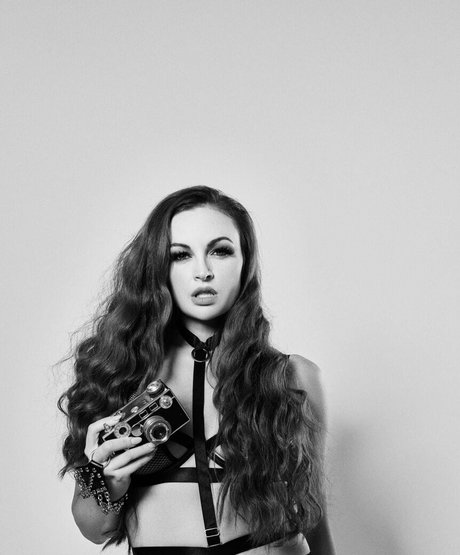 Maria Kanellis sexy model images