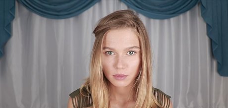 Lizi Asmr perfect model photos