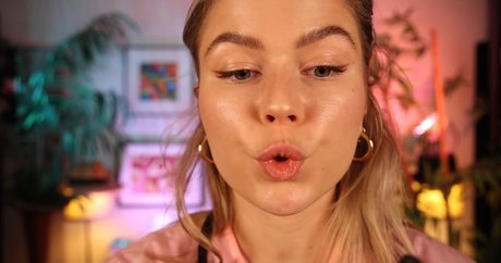 Lizi Asmr perfect star pic