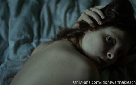 idontwannaklesch xxx actress galleries