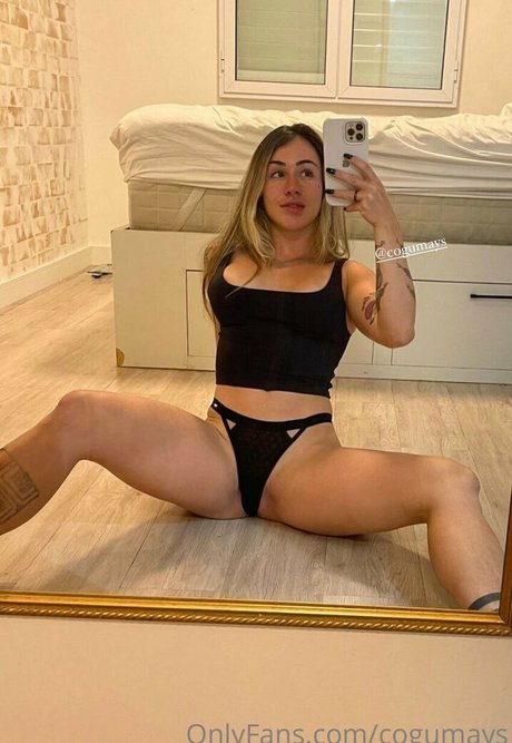 famous free onlyfans adult photos