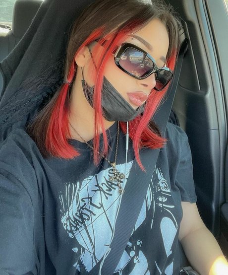 Chxrrychick top pornstar pic