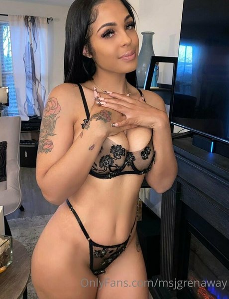 Jasmine Grenaway star sexy img