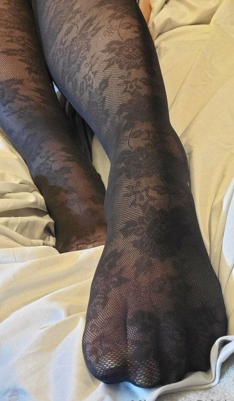 missfeetstink naked star photo