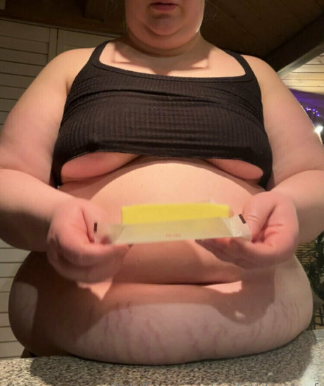 myfatblondegf pornstar exclusive pic