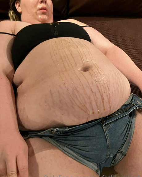 myfatblondegf art actress pic