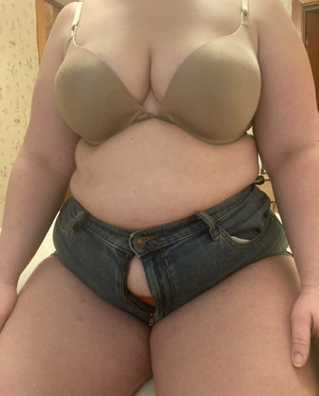 myfatblondegf model beautiful picture
