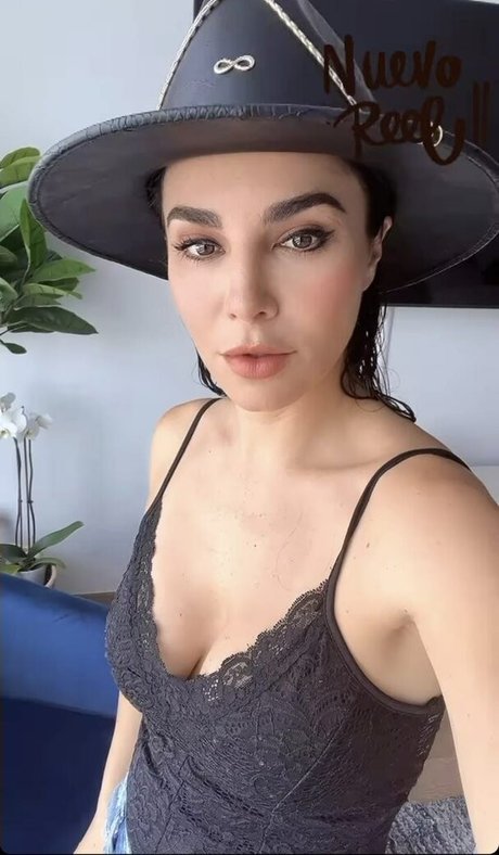 big pussy onlyfans art naked gallery