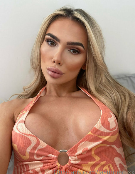 missjasminealexia hot star photo