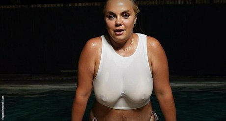 emillie erotic star pics