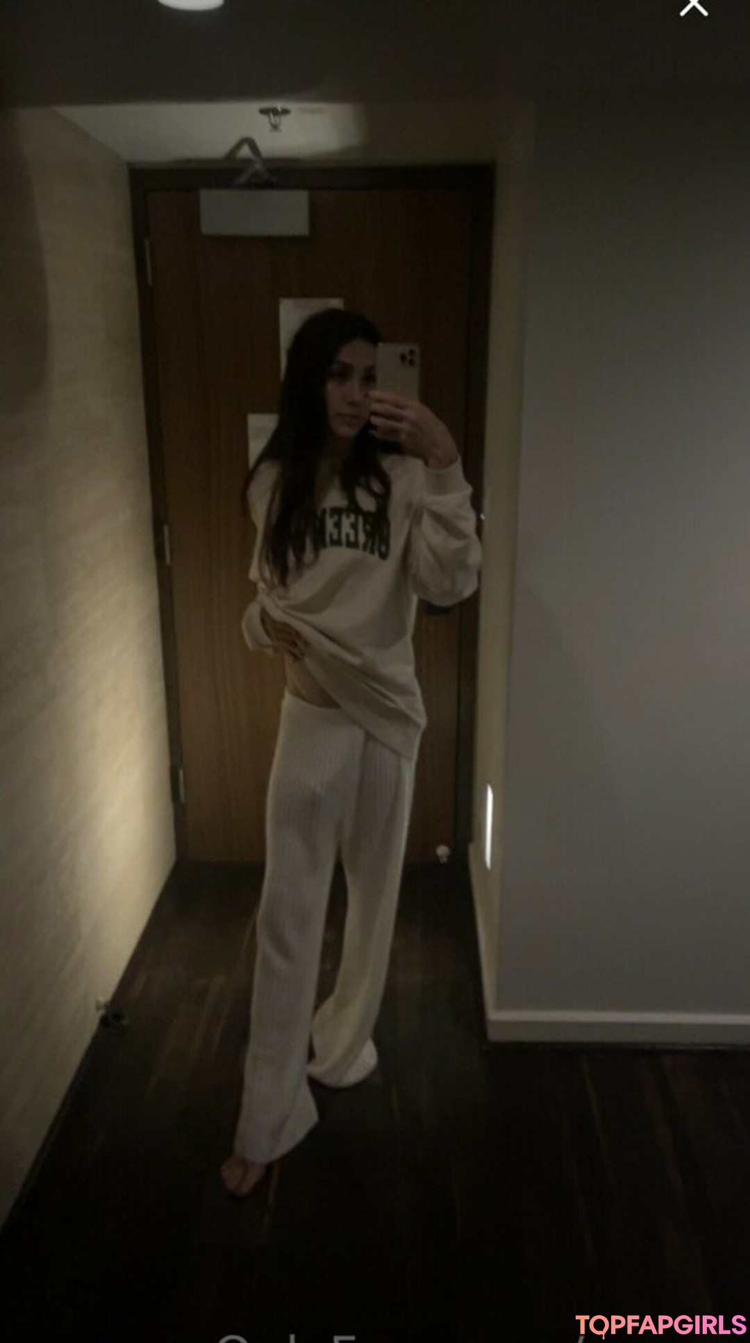 Uyuna pornstar naked photos