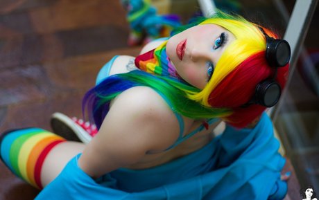 Momokoplay erotic model pic