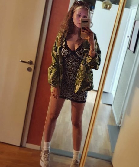 elina twich hd model archive