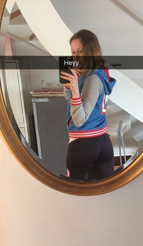 elina twich naked pornstar pic