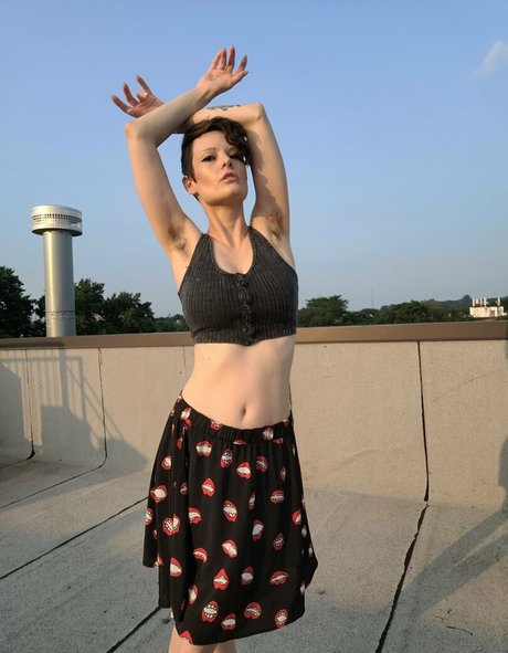hennanuellerfree model nice gallery