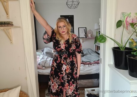 glitterbabeprincess model xxx galleries