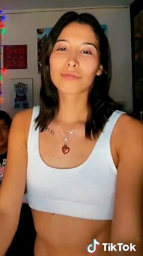 Charisma Kain star beautiful photo