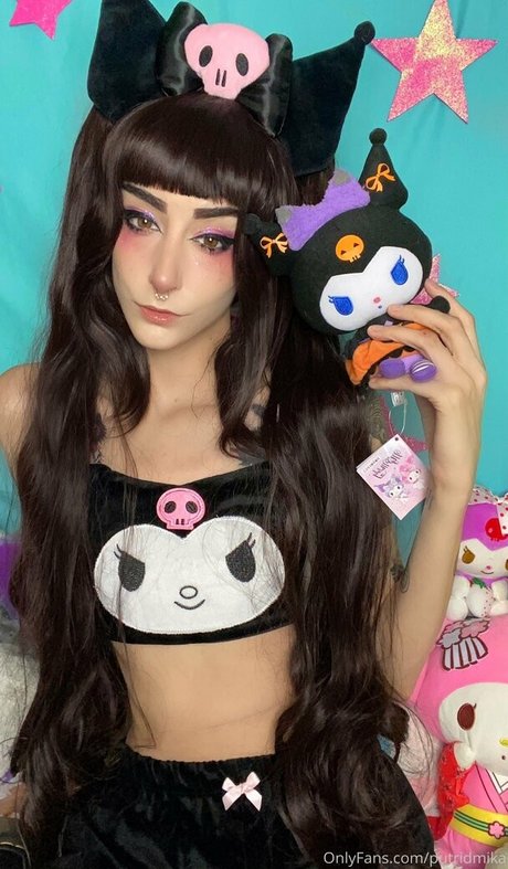 putridmika model erotic img