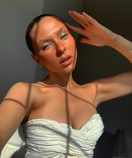 Morgan B best star photos