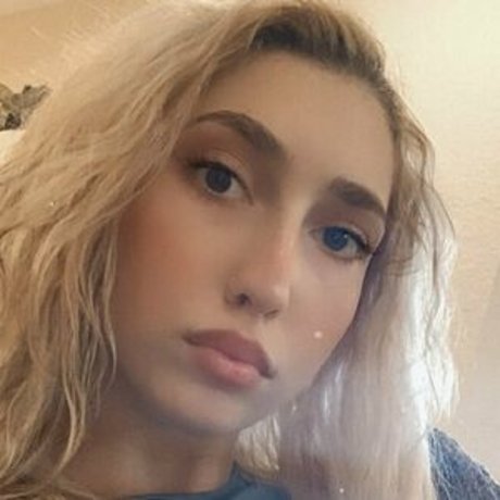 thenymphoria free pornstar galleries