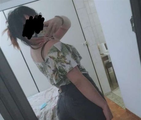 Novinhas Rabudas model nudes photos