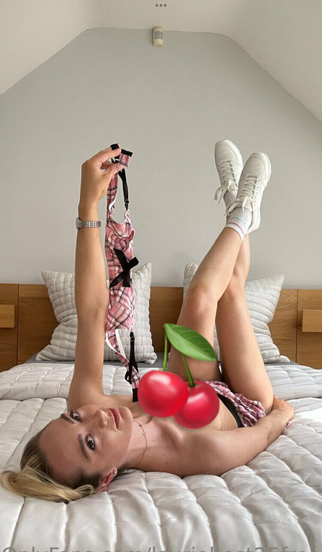 lauriebest star pornographic pics