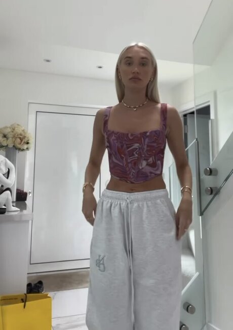 skinny petite onlyfans nudes pic
