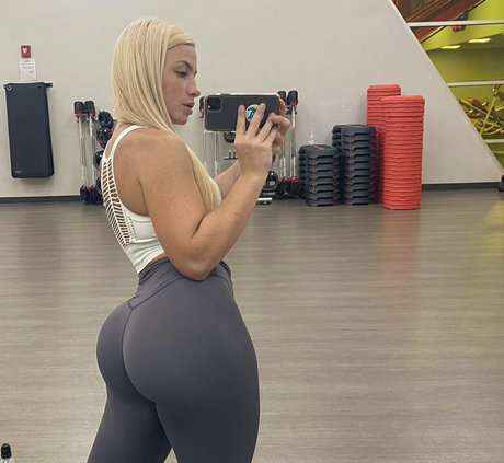 therosaliaxo pornstar high quality images