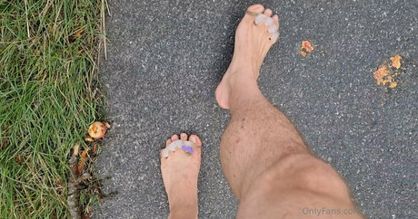 ladsfeetfree naked pornstar images
