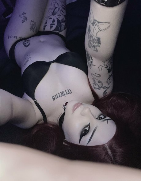 Ghostbabss model beautiful photo