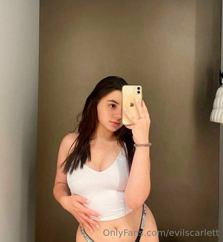 evilscarlett pornstar beautiful gallery