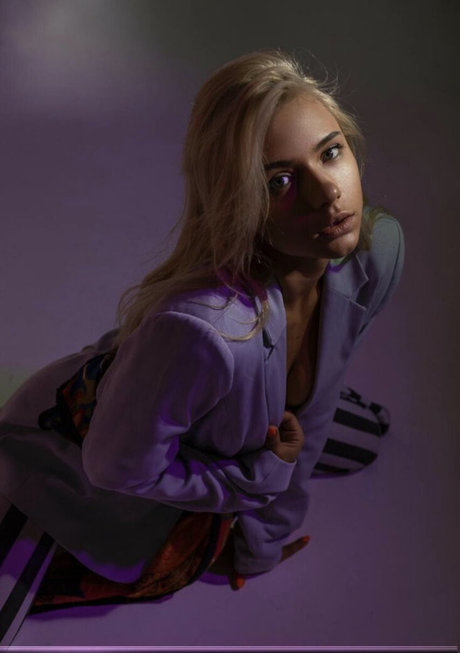 Cherrishluluu pretty model gallery