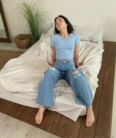 leila l0 top pornstar pic