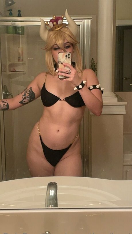 x cherrybxmb x sexy actress picture