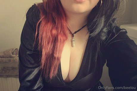 beelou hot model gallery