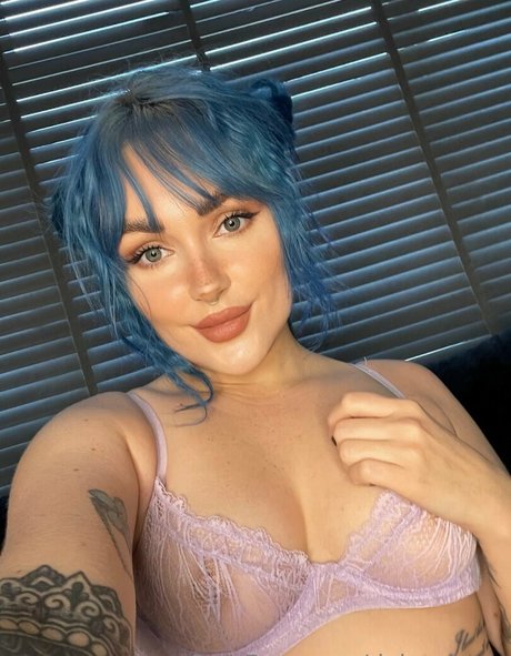 daisypinnix pornstar adult pictures