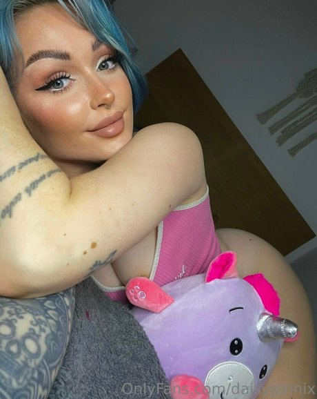 daisypinnix star nudes photo