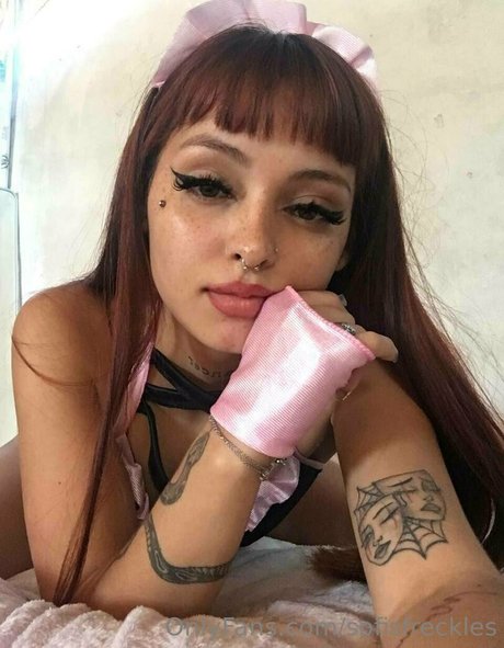 sofisfreckles pornstar erotic photo