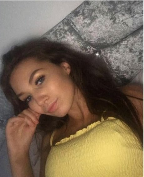 Elise Clayton nudes star images